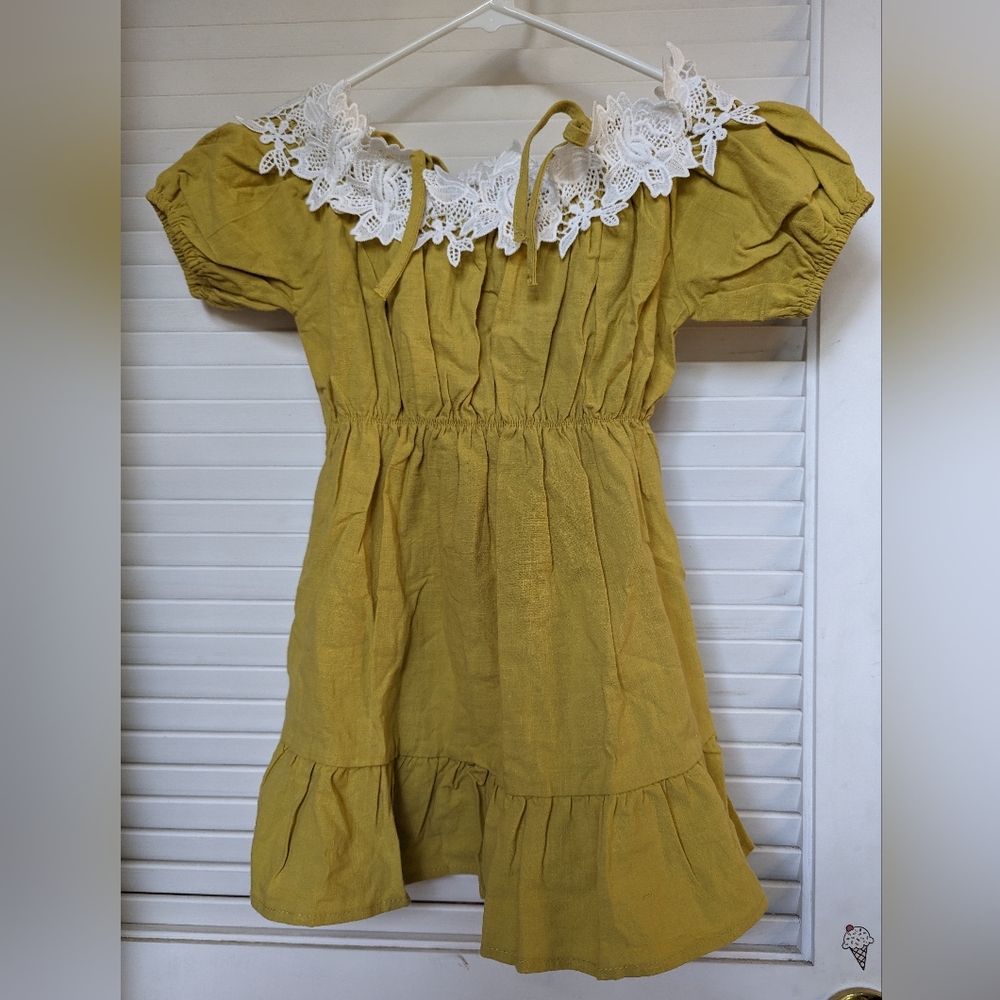 Mia kids Dress Mustard Yellow size 5 A cotton